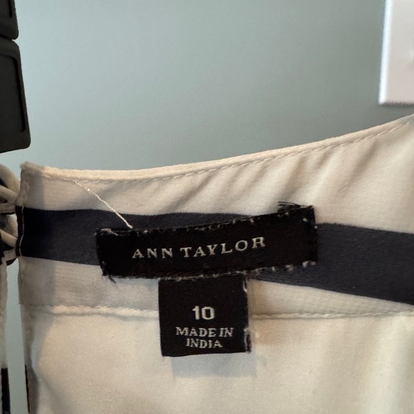 Ann Taylor  Halter Navy and White Striped lined  Maxi Dress size 10 - Picture 7 of 8